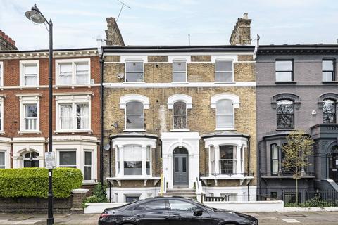 21c Petherton Road, London, N5 2QX