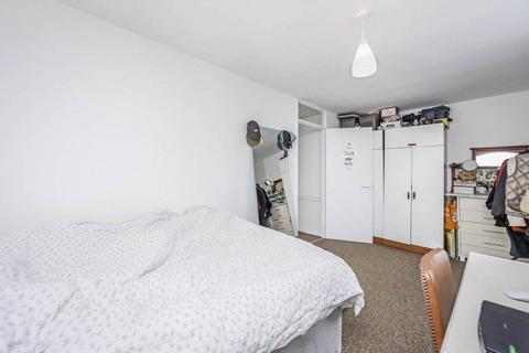 1 bedroom flat for sale - Upper Handa Walk, Islington, London, N1