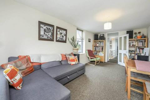 1 bedroom flat for sale - Upper Handa Walk, Islington, London, N1