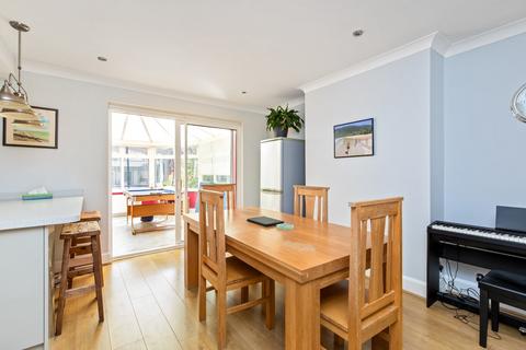 4 bedroom semi-detached house for sale, Buckingham Avenue, Shoreham-By-Sea, West Sussex, BN43 5GL
