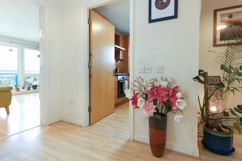 1/14 Hawkhill Close, Edinburgh, EH7 6AB