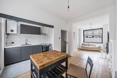 44 Churchfields Road, Beckenham, BR3 4QW