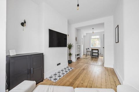 44 Churchfields Road, Beckenham, BR3 4QW