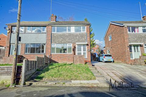 3 bedroom semi-detached house for sale - Woolston Drive, Tyldesley, Manchester, M29