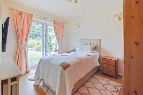 2 bedroom detached bungalow for sale, Middle Road, Shoreham-By-Sea, West Sussex, BN43 6LL