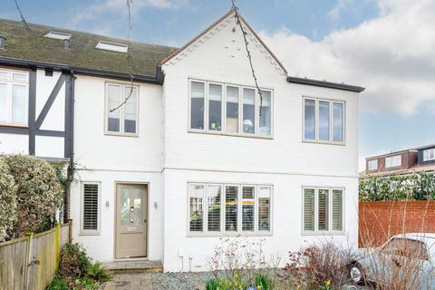 4 bedroom detached house for sale, Suffolk Road, Barnes, London, SW13