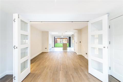 3 bedroom terraced house to rent - Kilmington Road, London, SW13