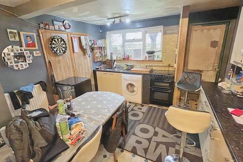 45 Broomfields, Hatfield Heath, Bishop's Stortford, CM22 7EL