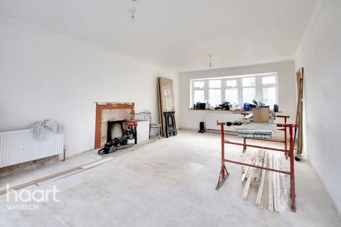 4 bedroom detached house for sale, Chapel Lane, Wisbech