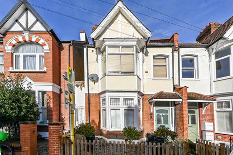 2 bedroom maisonette for sale, Ribblesdale Road, Furzedown, London, SW16