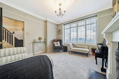 26 Ethelbert Road, London, SW20 8QE