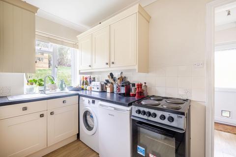 1 bedroom maisonette for sale - Tillingdown Hill, Caterham, CR3