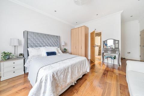 8 bedroom detached house for sale - Hamilton Road, Ealing