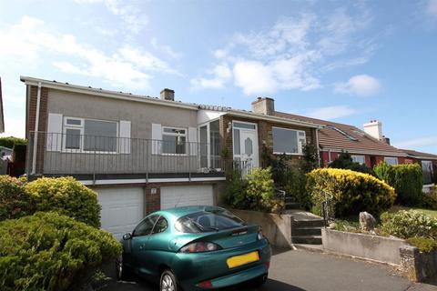 3 bedroom property to rent, Hawthorn Park Road, Plymouth PL9