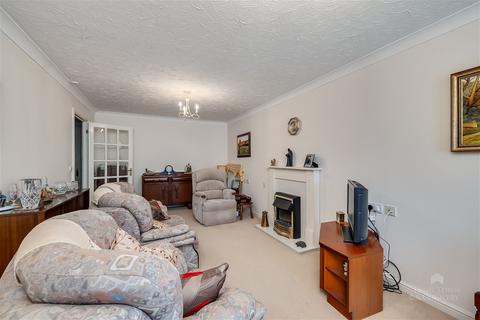 2 bedroom flat for sale, Horn Cross Road, Plymouth PL9