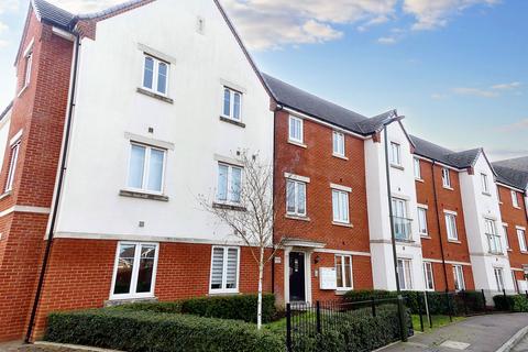 2 bedroom apartment for sale, Cornwell Avenue, Crawley RH10