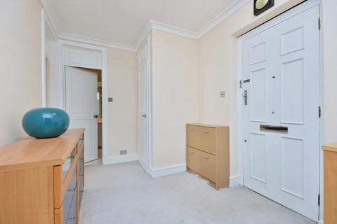 2 bedroom flat for sale, Cavendish House, Wellington Road, St John's Wood, NW8.