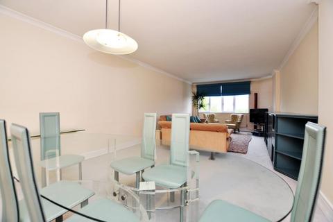 2 bedroom flat for sale, Cavendish House, Wellington Road, St John's Wood, NW8