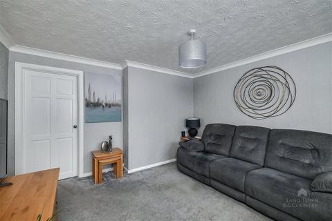 4 bedroom semi-detached house for sale, Broomfield Drive, Plymouth PL9