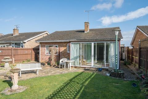 3 bedroom detached bungalow for sale, Twyford,  Oxfordshire,  OX17