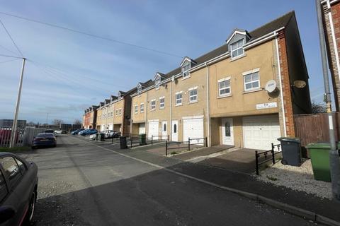3 bedroom townhouse for sale, 12 Frelton Mews, School Road, Great Yarmouth, Norfolk