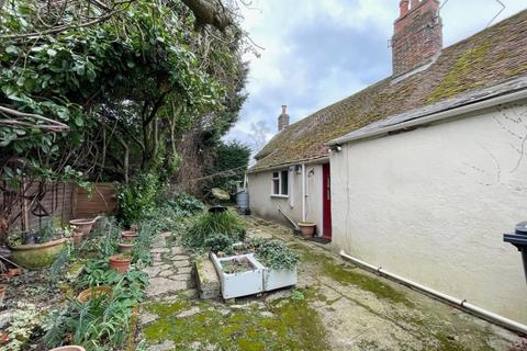 3 bedroom cottage for sale - Dale Brow, Thorpe Road, Weeley, Clacton-on-Sea, Essex