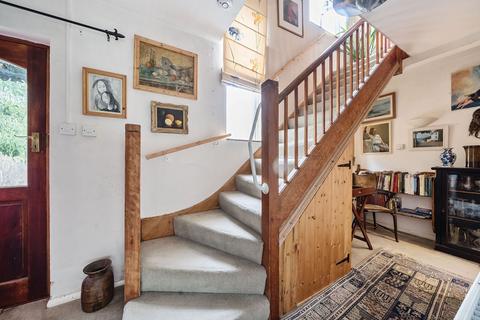 14 Everard Lane, Caterham, CR3 6QS