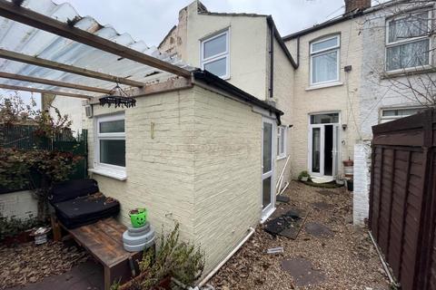 3 bedroom terraced house for sale - 10 Invicta Road, Sheerness, Kent