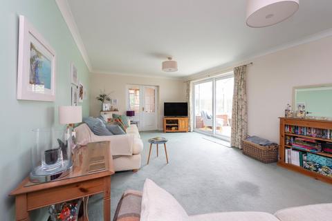 35 Forest Edge Road, Wareham, BH20 7BY