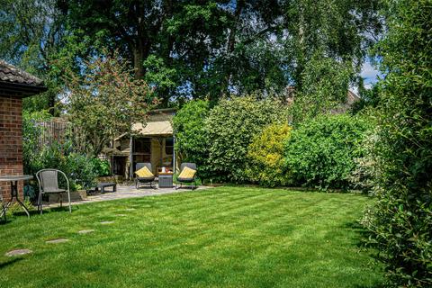 35 Forest Edge Road, Wareham, BH20 7BY