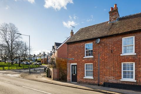 2 bedroom end of terrace house for sale - High Street, Hungerford, RG17