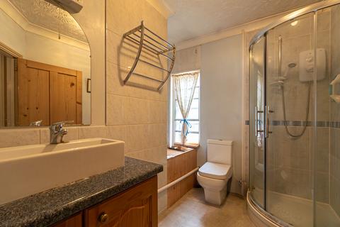 3 bedroom end of terrace house for sale, Quay St, Suffolk IP19