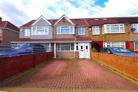 4 bedroom terraced house for sale, Selan Gardens, Hayes, Greater London, UB4