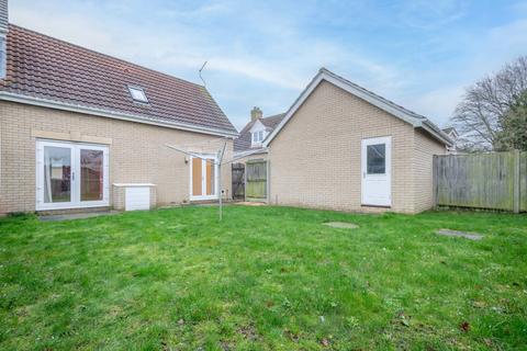 2 bedroom chalet for sale - Archers Close, Ely CB7