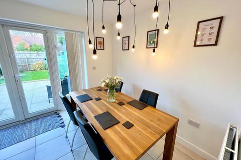 107 Dewberry Road, Tidbury Green, Solihull, B90 1UH