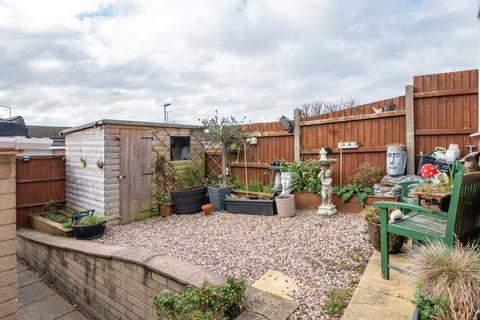 39 Bittern Walk, Brierley Hill, DY5 2QB