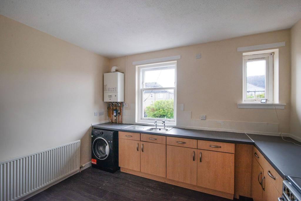 Keir Avenue, Raploch FK8 3 bed flat for sale £110,000