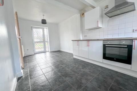 3 bedroom end of terrace house for sale, Crosby Road, Grimsby, N.E Lincolnshire, DN33