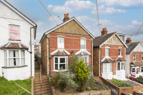 2 bedroom semi-detached house for sale - Cambrian Road, Tunbridge Wells