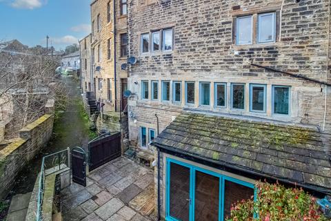 2 bedroom terraced house for sale, Woodhead Road, Holmfirth