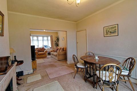 3 bedroom semi-detached house for sale, Wigston Road, Oadby