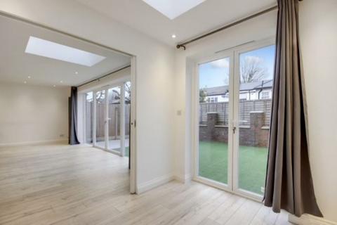 5 bedroom terraced house for sale - Lockesfield Place, London E14