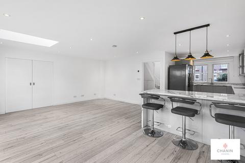 64 Lockesfield Place, London, E14 3AJ
