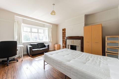 5 bedroom house to rent, Thornton Road, Balham, London, SW12
