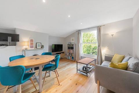 1 bedroom flat to rent - Heaver Estate, Heaver Estate, London, SW17