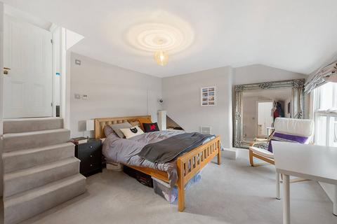 1 bedroom flat to rent - Heaver Estate, Heaver Estate, London, SW17