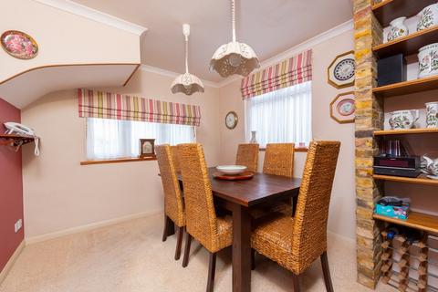 3 bedroom detached house for sale, Rosemary Gardens, Camberley GU17