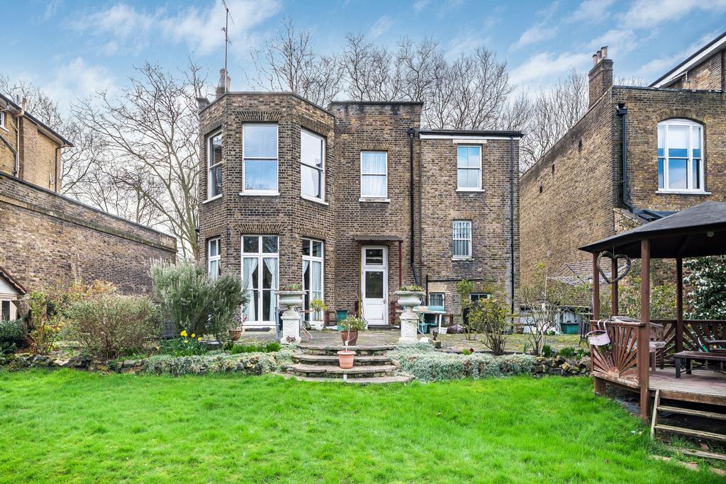 Highbury New Park, Highbury, London 8 bed detached house for sale £