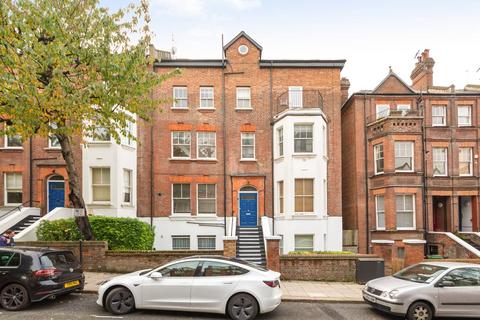 2 bedroom flat to rent, Greencroft Gardens, South Hampstead, London, NW6