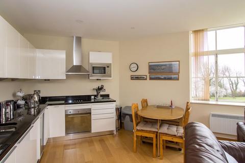 2 bedroom flat for sale, Headlands, Hayes Point, Sully